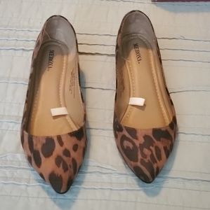 Leopard flats